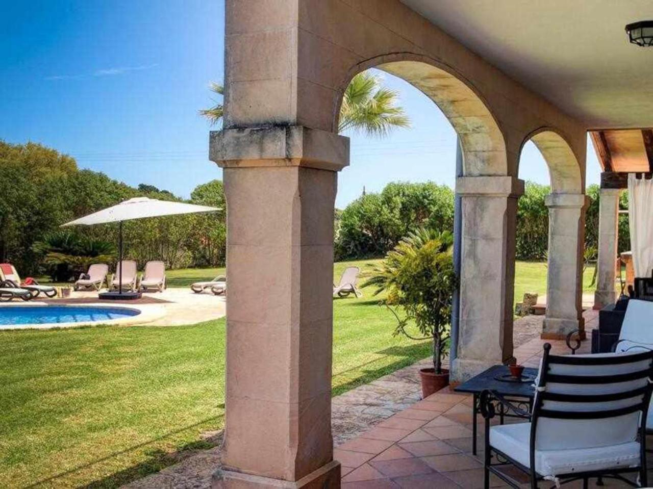 Ciclismo y golf junto a la playa Finca Son Sant Martí Gran Villa Muro Exterior foto